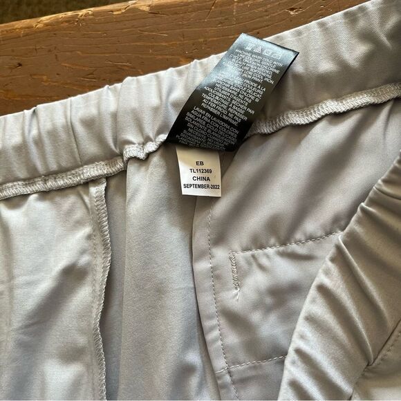 Greg Norman All Day Comfort Short NWT - Picture 6 of 7